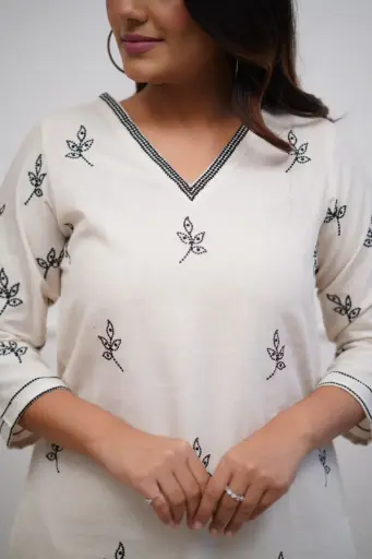 TrendNest_Handlock Cotton Kurti & Pant (Orignal Product)