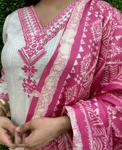 TrendNest_Vertigan Elegant Cotton Kurti Pant with Dupatta Set – Pink Embroidery Magic on White Canvas
